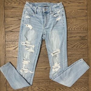 American Eagle Outfitters Light Blue Distressed Skinny Jeans